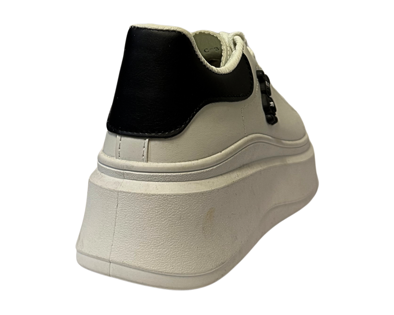 Women's Faux Leather Flat Sole And Lace Up Trainers