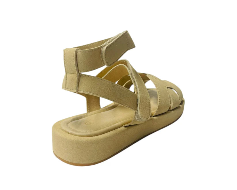 Women's Flat Sole Padded Strappy Sandals