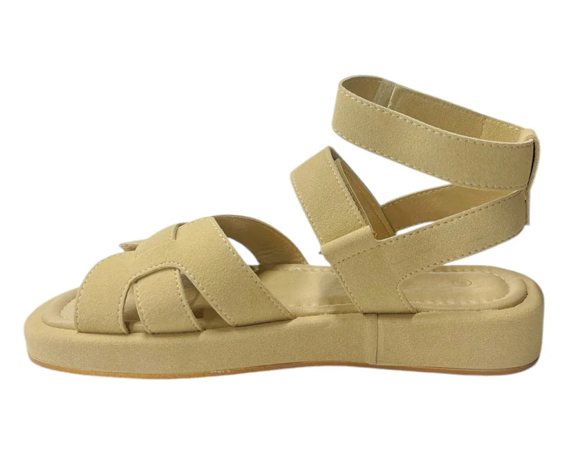 Women's Flat Sole Padded Strappy Sandals