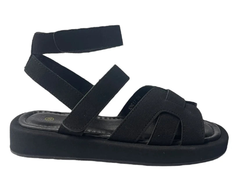 Women's Flat Sole Padded Strappy Sandals