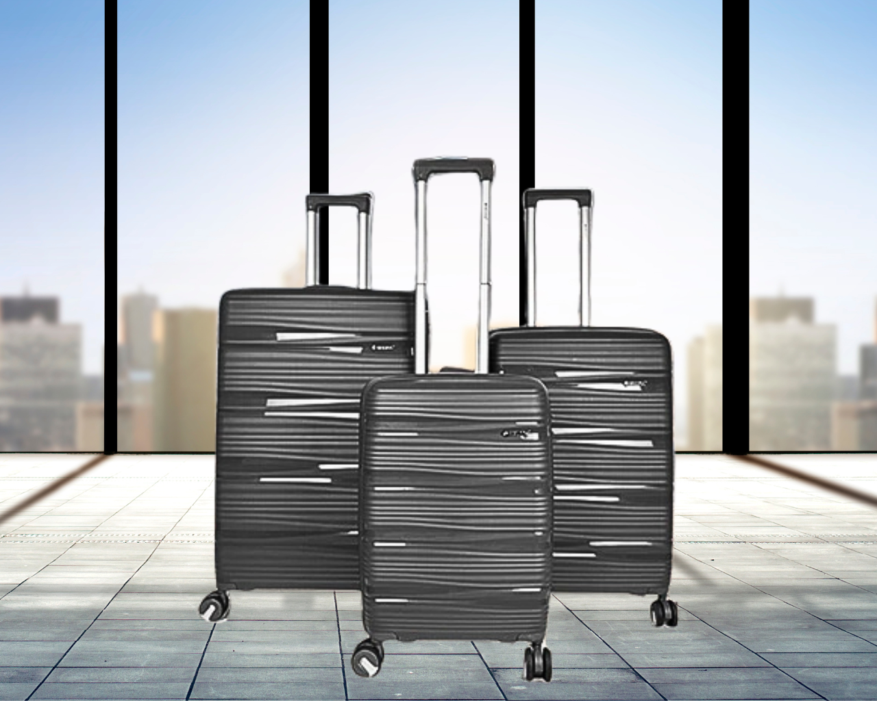 Hard Shell Lightweight Set of 3 Polypropylene Suitcases with Expandable Gusset