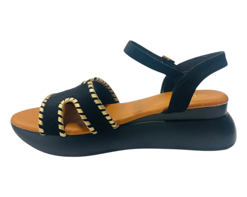 Women's Lightweight Ankle Strap Padded Wedge Sandals