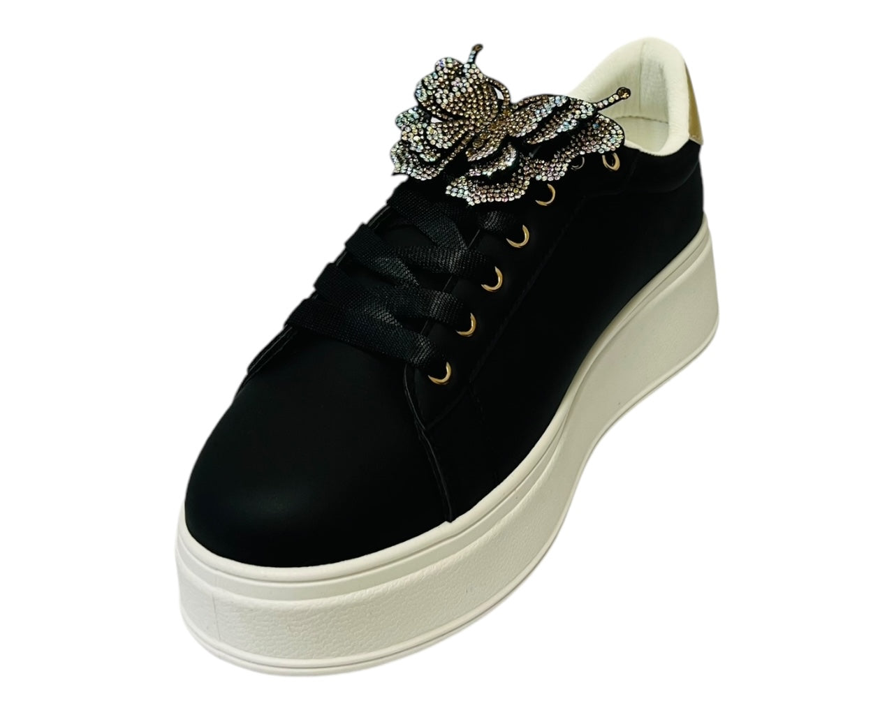 Women's butterfly lace shoe