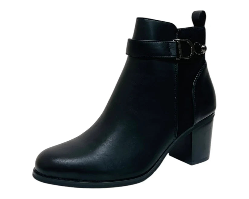 Faux leather ankle boots with a block heel