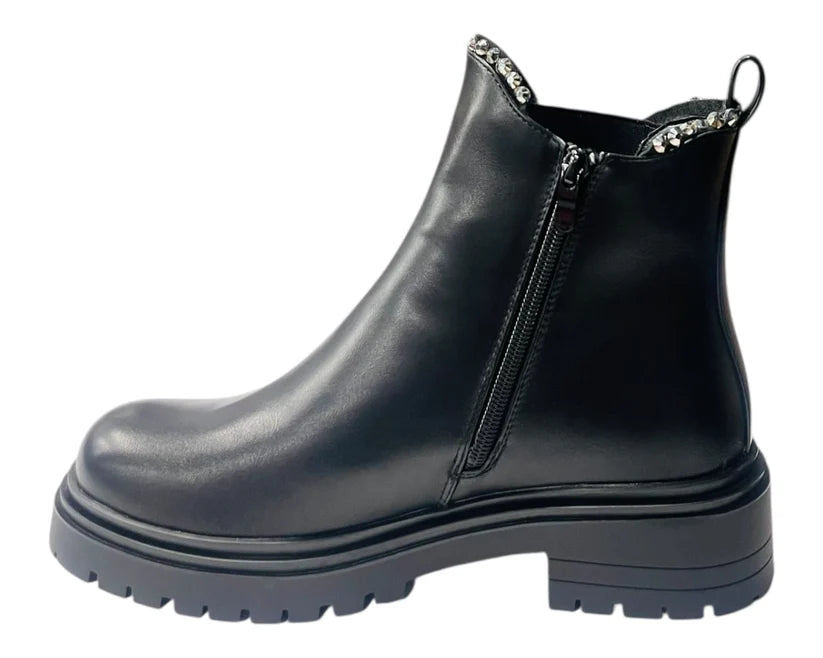 Ankle Boots in Faux Leather with Studs and Zip Fastening